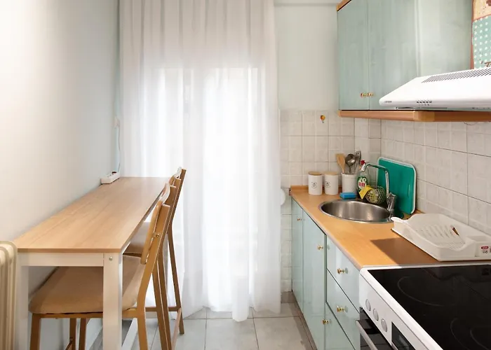 Ag.sofias Minkk, 2b/room+balcony * סלוניקי